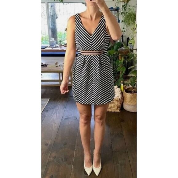 Anthropologie Dresses & Skirts - Anthropologie Womens Maeve Miltred Striped Nautical Dress Size 8 Blue SP NWOT